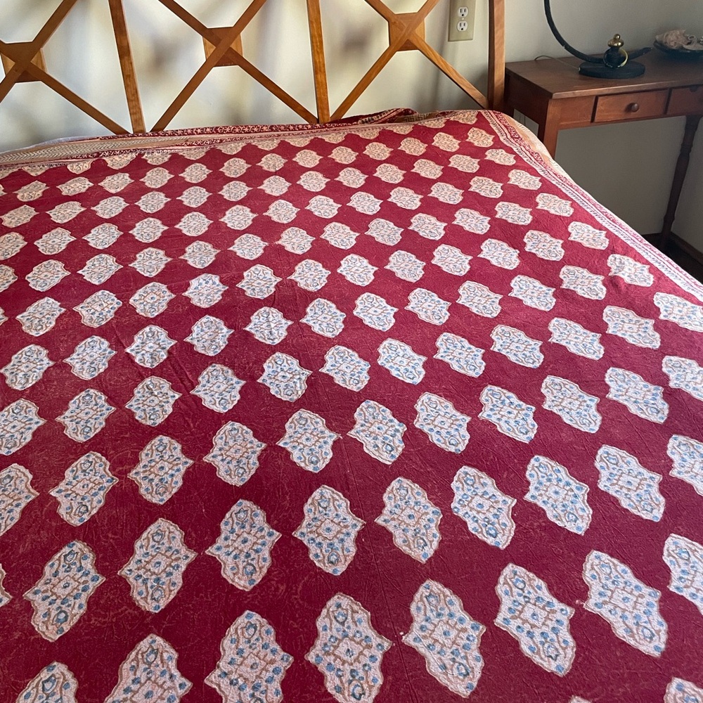 Sale! Queen, bold block print spread from India